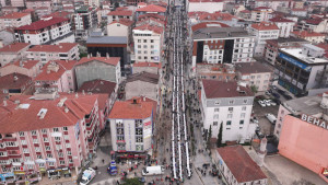 Pınar Bulvarı’nda Binler Gönül Sofralarında Buluştu